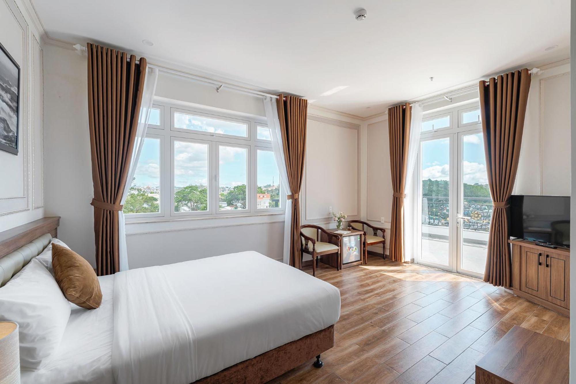Pine View Hotel Dalat Exterior foto