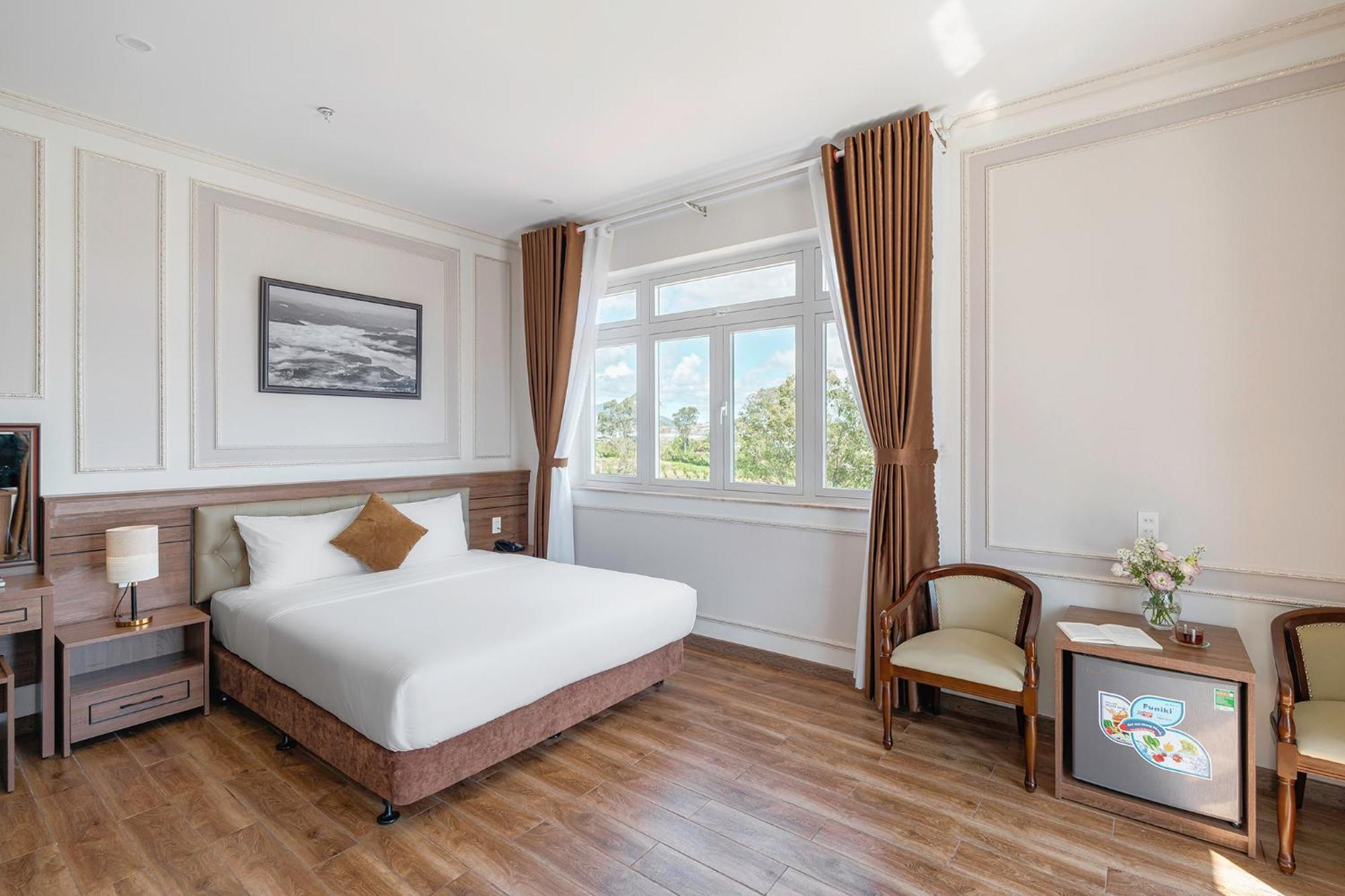 Pine View Hotel Dalat Exterior foto